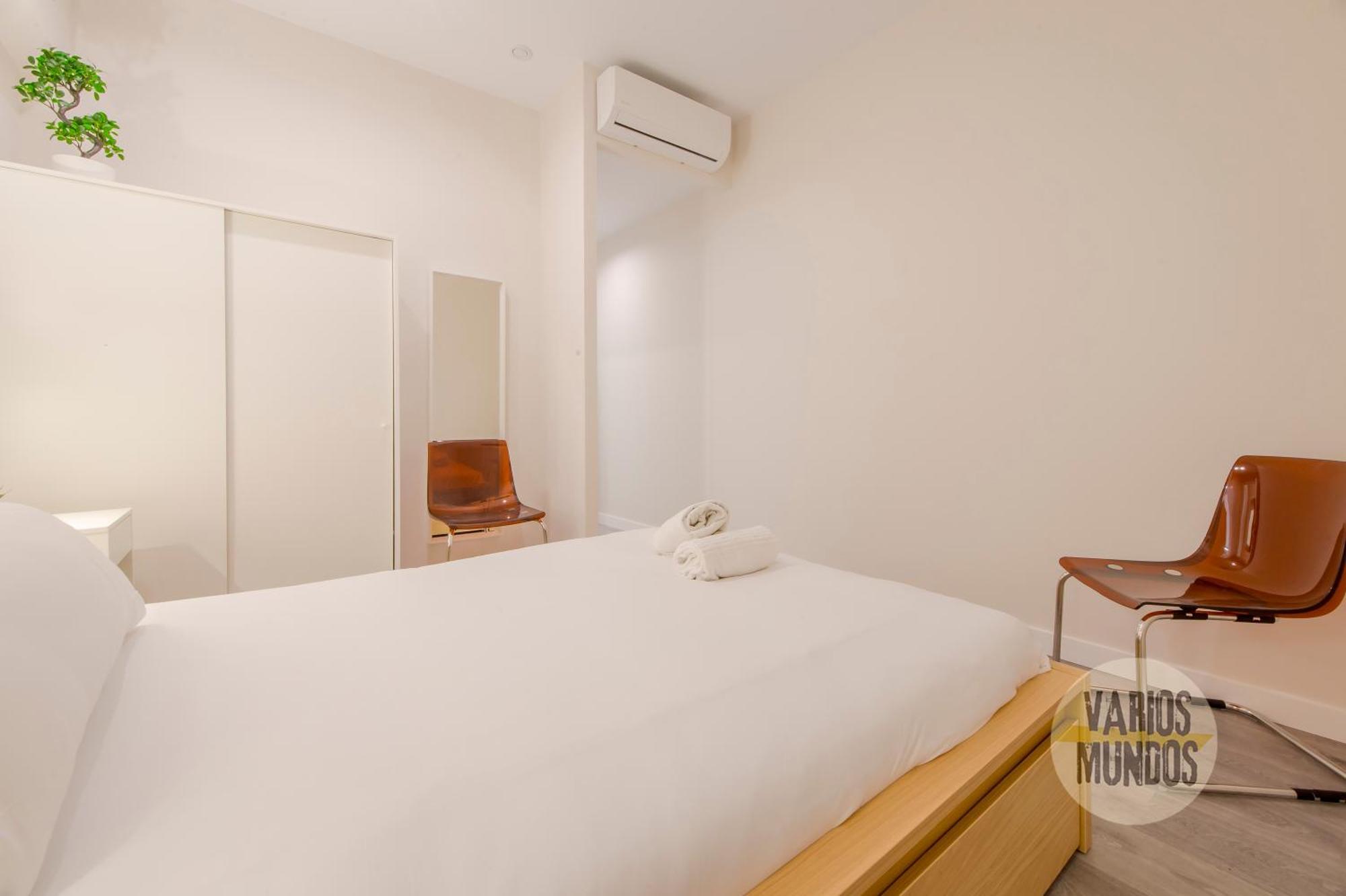 Apartamento Magnifico 8pax En Calle Santa Ana Madri